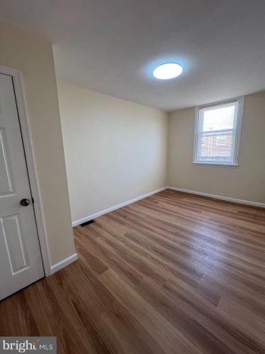 7224 Jackson St, Philadelphia PA  19135-1221 exterior