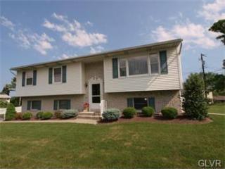 3466 Hickory Cir, Allentown, PA 18103-4515
