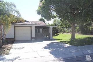 729 Hillcrest Dr, Camarillo, CA 93012-5221