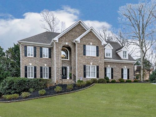 1404 Megan Danielle Dr, Lilburn, GA 30047-6774