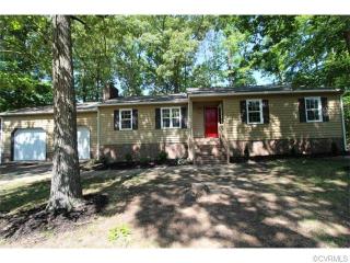 1704 Florence Ave, Chester, VA 23836-6221