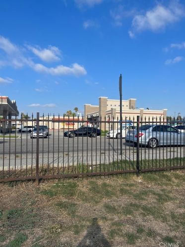 3374 Madison St, Riverside CA  92504-4144 exterior