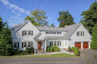 443 North St, Greenwich CT  06830-3950 exterior