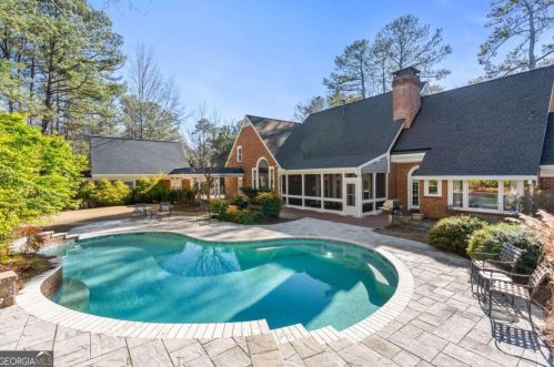 7660 Ball Mill Rd, Atlanta GA  30350-4406 exterior