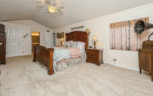 2313 Elk Dr, Spring Grove IL  60081-8782 exterior