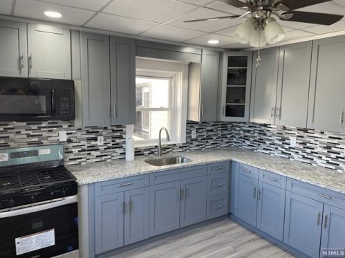 306 Palisade Ave, Bogota, NJ 07603-1312