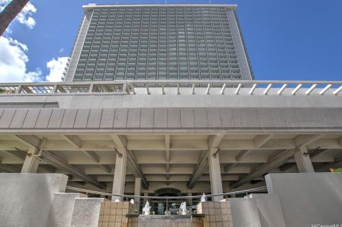 410 Atkinson Dr, Honolulu HI  96814-4730 exterior