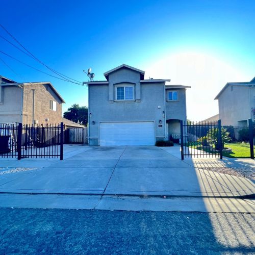 27 Visalia St, Stockton, CA 95203-3060