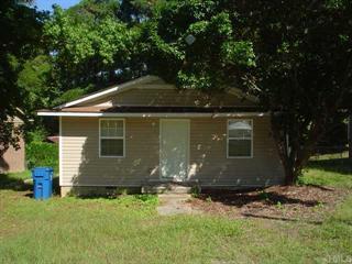 224 Archdale Dr, Durham, NC 27707-3938