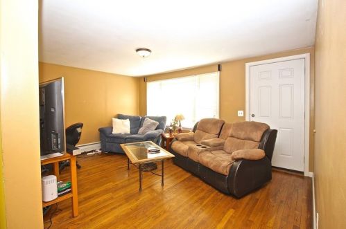42 Johnson Blvd, Coventry, RI 02816-6019