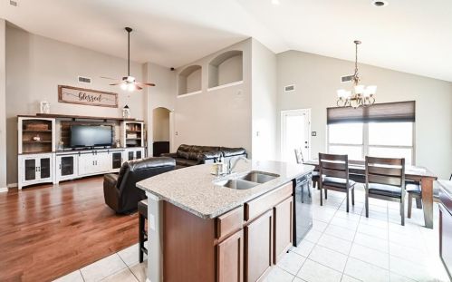 10432 Winding Passage Way, Fort Worth TX  76131-3986 exterior