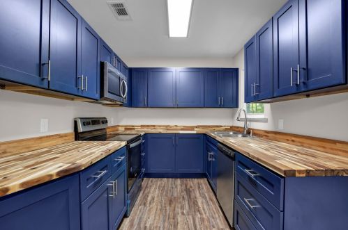104 Woodrow Cir, Statesboro, GA 30458-4882
