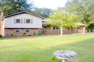 7921 Long Dr, Chattanooga, TN 37421-2726