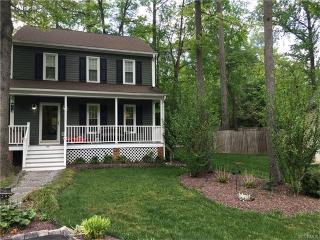 1303 Lockett Ridge Rd, Midlothian, VA 23114-1239