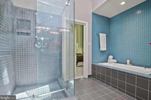 6976 Pindell School Rd, Fulton MD  20759-9712 exterior