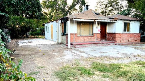 303 Del Norte St, Stockton, CA 95203-2937
