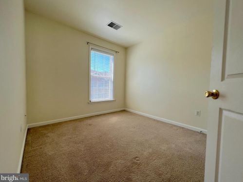 11507 Pittsford Glen Way, Silver Spring MD 20904-4203 exterior