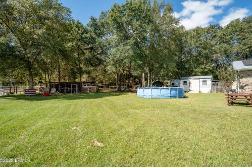 175 Maria Stuart Ln, Varnville, SC 29944-2917