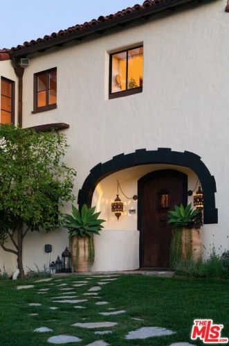 1400 Stanford Dr, Glendale, CA 91205-3615