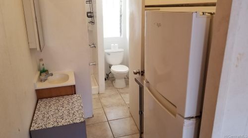 1712 Fern St, Honolulu HI  96826-3701 exterior