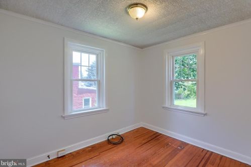 446 Ross St, Lancaster PA  17602-1944 exterior