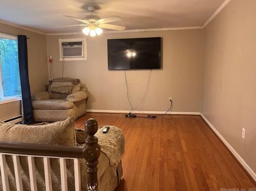 413 Dunham St, Southington CT  06489-1216 exterior