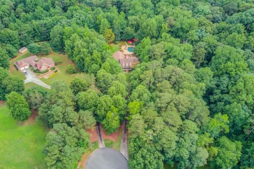 1134 Bend Creek Trl, Suwanee, GA 30024-2041