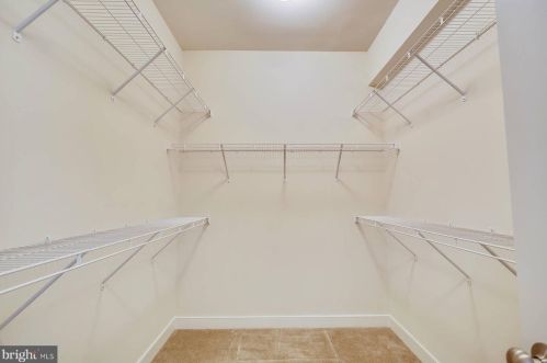 642 Ellsworth Dr, Silver Spring MD 20910-4301 exterior