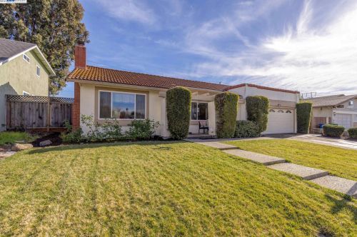 3304 Estero Dr, San Ramon, CA 94583-3219