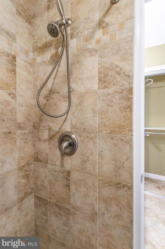 2017 Featherwood St, Silver Spring MD 20904-6643 exterior