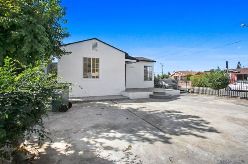 13327 Oleander Ave, Compton, CA 90222-2641