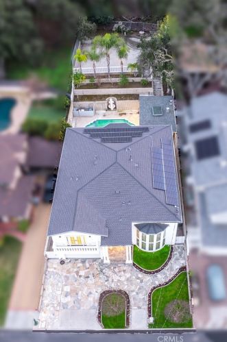 1468 Hillside Dr, Glendale CA  91208-2417 exterior