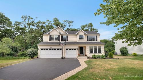 496 Reserve Dr, Bull Valley, IL 60012-3400