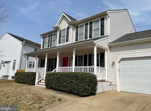 2633 Schumann St, Fredericksburg, VA 22408-8018