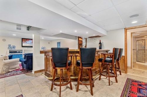 4 Morgan Ct, Dover NJ  07869-1445 exterior