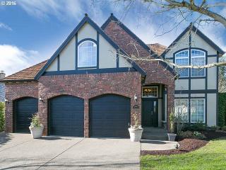 15241 Francesca Dr, Portland, OR 97229-8721