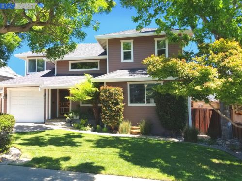 19174 Vaughn Ave, Hayward, CA 94546-3022