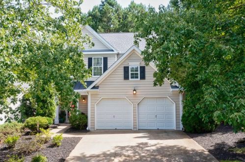 211 Colony Center Dr, Holly Springs, GA 30188-6204