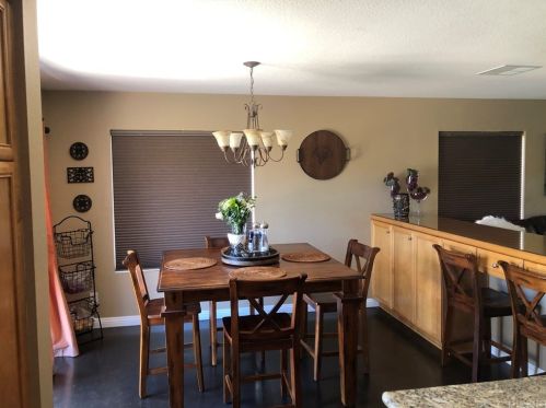 6043 Mescallero Pl, Simi Valley CA 93063-5702 exterior