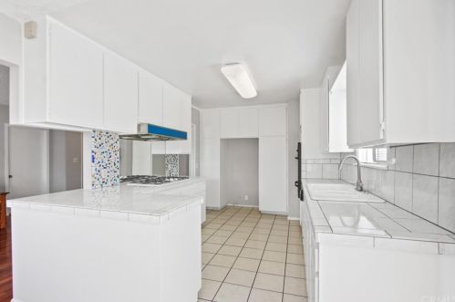 3112 Olinda Ln, Anaheim CA  92804-1721 exterior