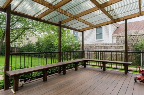 1502 Frank Ave, Bannockburn IL  60015-3523 exterior