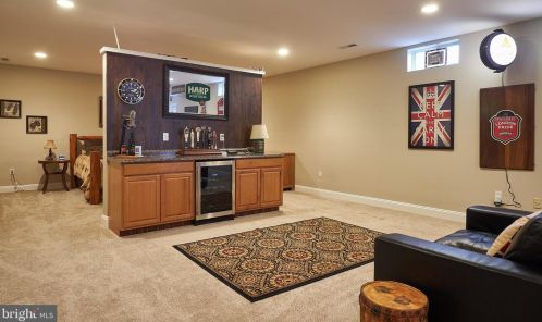 309 Reserve Gate Ter, Silver Spring MD 20905-5040 exterior