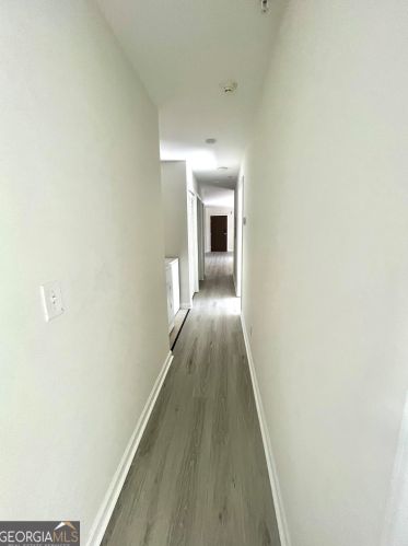 1024 Camelot Dr, Atlanta GA  30349-6562 exterior