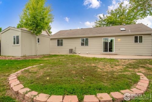 1214 Belle Dr, Loveland CO 80537-3704 exterior