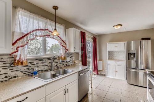 16582 Louisiana Dr, Aurora CO 80012-7772 exterior