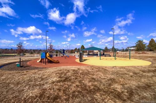 17362 Frd Dr, Aurora CO 80017-3236 exterior