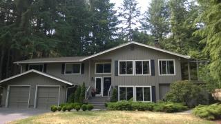 425 221st Ave, Redmond, WA 98074-3727