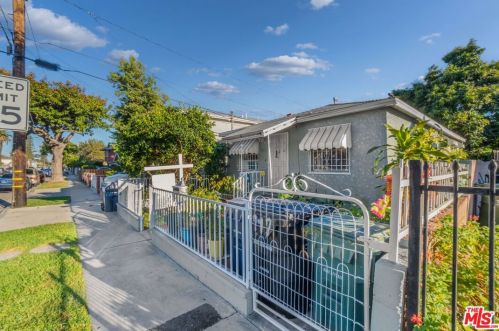 1912 122nd St, Compton, CA 90222-1223