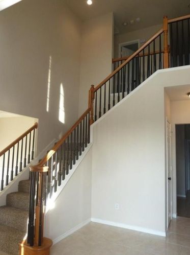 2402 Manchester Dr, Carrollton TX  75006-2640 exterior