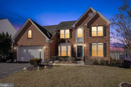 43239 Lecroy Cir, Leesburg, VA 20176-3849